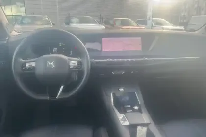 Photo 64 DS DS 4  Hybride E-Tense 225 EAT8