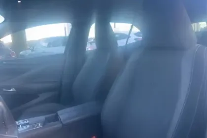 Photo 70 DS DS 4  Hybride E-Tense 225 EAT8