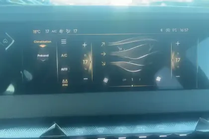 Photo 118 DS DS 4  Hybride E-Tense 225 EAT8