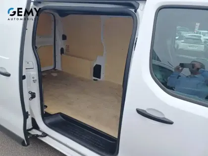 Photo 15 Peugeot Expert  FGN TOLE STANDARD BLUEHDI 145 S&S BVM6