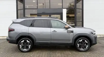 Photo 25 Dacia Bigster  Mild Hybrid 130 4x4