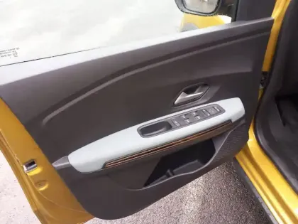 Photo 10 Dacia Sandero  TCe 110