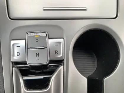 Photo 15 Hyundai Kona  Electrique 39 kWh - 136 ch