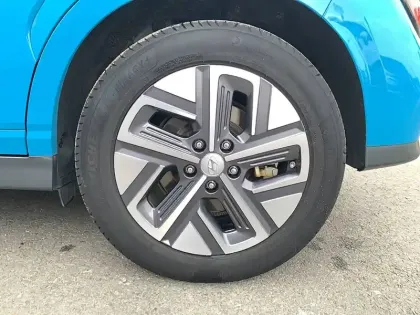 Photo 10 Hyundai Kona  Electrique 39 kWh - 136 ch