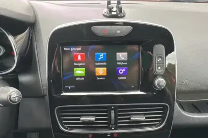 Photo 16 Renault Clio  dCi 90 Energy