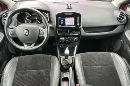 Photo 11 Renault Clio  dCi 90 Energy