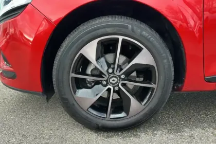 Photo 23 Renault Clio  dCi 90 Energy