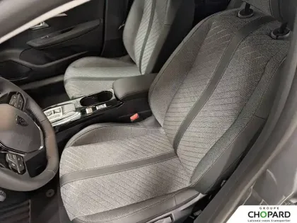 Photo 11 Peugeot 208  Hybrid 110 e-DCS6