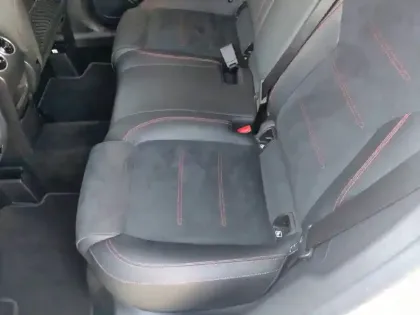 Photo 9 Mercedes GLA  250 e 8G-DCT