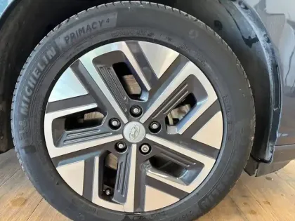 Photo 8 Hyundai Kona  Electrique 39 kWh - 136 ch