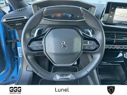 Photo 13 Peugeot 2008  BlueHDi 130 S&S EAT8