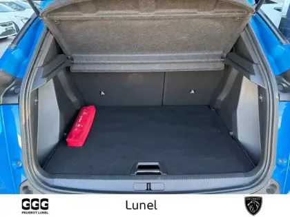 Photo 5 Peugeot 2008  BlueHDi 130 S&S EAT8