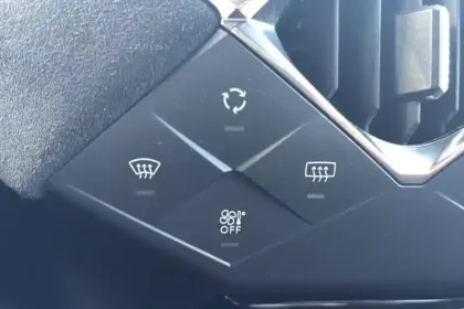 Photo 19 DS DS 3 DS3 Crossback BlueHDi 110 BVM6