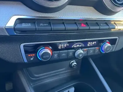 Photo 72 Audi Q2  35 TFSI 150 S tronic 7