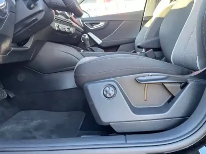 Photo 24 Audi Q2  35 TFSI 150 S tronic 7