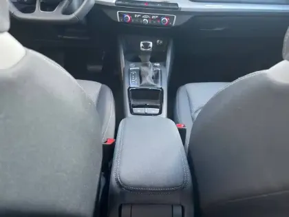 Photo 73 Audi Q2  35 TFSI 150 S tronic 7