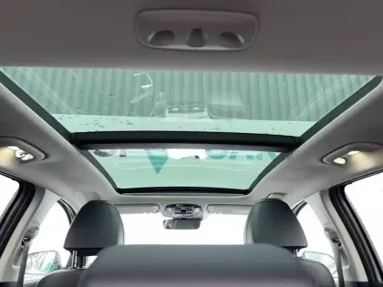 Photo 27 Hyundai Tucson  1.6 T-GDI 230 Hybrid BVA6