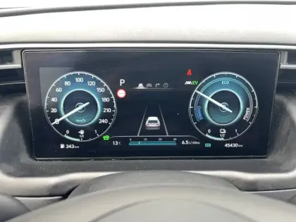 Photo 14 Hyundai Tucson  1.6 T-GDI 230 Hybrid BVA6