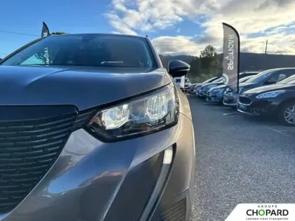 Photo 22 Peugeot 2008  PureTech 130 S&S EAT8