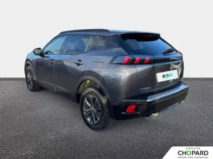 Photo 6 Peugeot 2008  PureTech 130 S&S EAT8