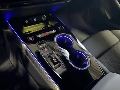 Photo 16 Audi A6  Avant TDI 204 ch S tronic 7