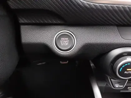 Photo 30 Kia Stonic  1.0 T-GDi 100 ch DCT7