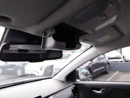 Photo 93 Kia Stonic  1.0 T-GDi 100 ch DCT7