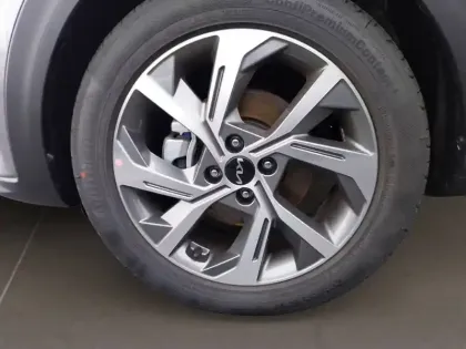 Photo 13 Kia Stonic  1.0 T-GDi 100 ch DCT7