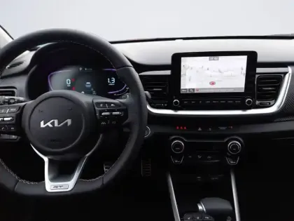 Photo 10 Kia Stonic  1.0 T-GDi 100 ch DCT7