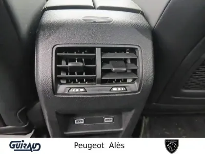 Photo 97 Peugeot 308  PHEV 180 e-EAT8
