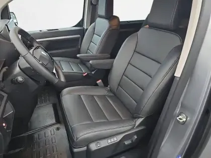 Photo 10 Peugeot Expert  CA FIXE M DIESEL 180 CH AUTOMATIQUE