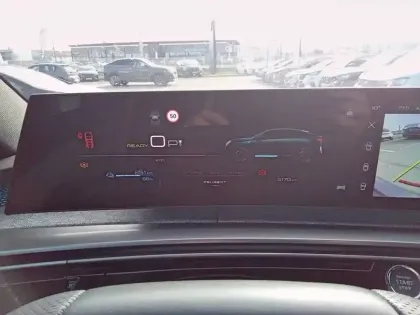 Photo 9 Peugeot 3008  Electrique 325 ch 4x4 73 kWh