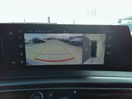 Photo 14 Peugeot 3008  Electrique 325 ch 4x4 73 kWh