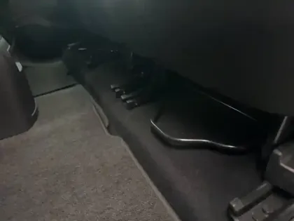 Photo 16 Renault Grand Scenic  TCe 140 FAP EDC - 21