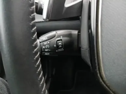 Photo 11 Peugeot 2008  BlueHDi 130 S&S EAT8