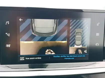 Photo 19 Peugeot 2008  BlueHDi 130 S&S EAT8