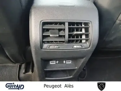 Photo 13 Peugeot 308  SW PureTech 130ch S&S EAT8
