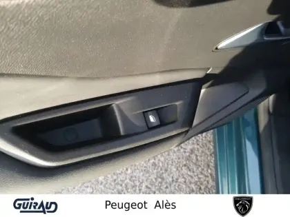 Photo 12 Peugeot 308  SW PureTech 130ch S&S EAT8