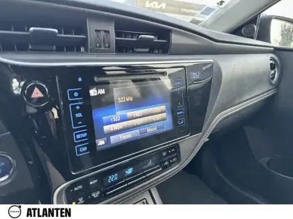 Photo 10 Toyota Auris Gén. II Ph2 NG Design 5