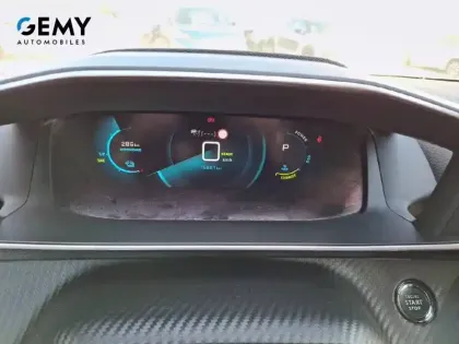 Photo 34 Peugeot 2008 Gén. II Ph2 GT 5