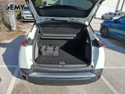 Photo 5 Peugeot 2008  Electrique 136 ch