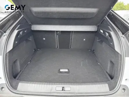 Photo 51 Peugeot 3008  Hybrid 136 e-DCS6