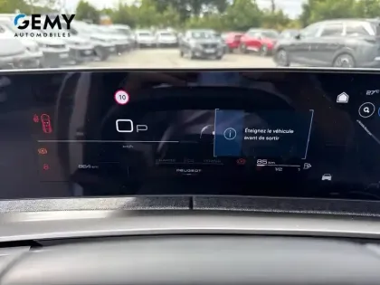 Photo 37 Peugeot 3008  Hybrid 136 e-DCS6