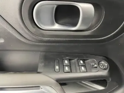 Photo 26 Citroën C5 aircross  Hybride Rechargeable 225 S&S e-EAT8