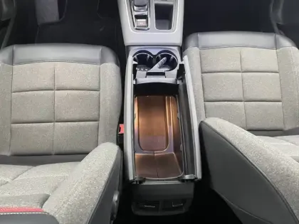 Photo 29 Citroën C5 aircross  Hybride Rechargeable 225 S&S e-EAT8