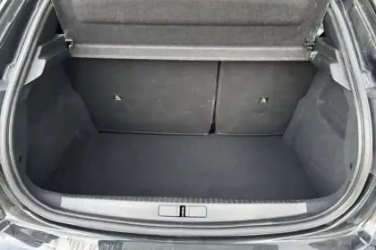 Photo 8 Peugeot 208  PureTech 100 S&S BVM6