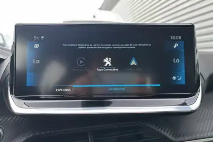 Photo 24 Peugeot 208  PureTech 100 S&S BVM6