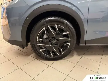 Photo 43 Peugeot 3008  Hybrid 145 e-DCS6