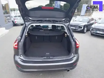 Photo 11 Ford Focus  SW 1.0 Flexifuel 125 S&S mHEV Powershift