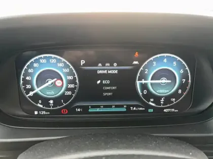 Photo 21 Hyundai I20  1.0 T-GDi 100 DCT-7 Hybrid 48V